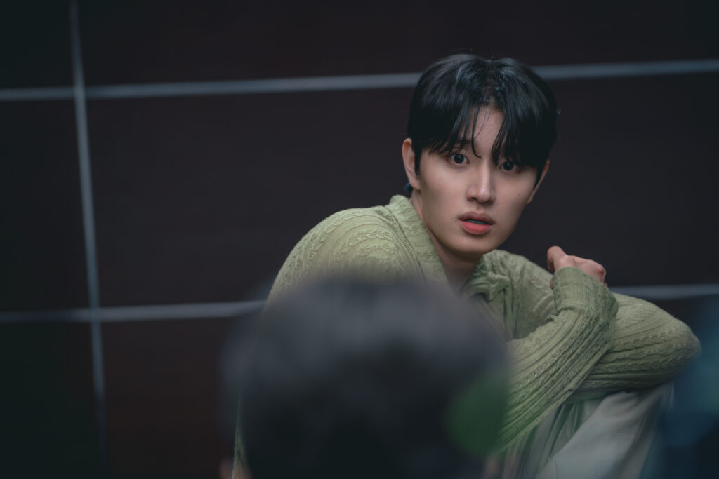 Kim Jae-won as Kang Ji-hwon in Netflix "The Art of Sarah"